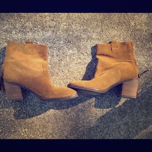 GENTLY USED Sam Edelman ( OBO)